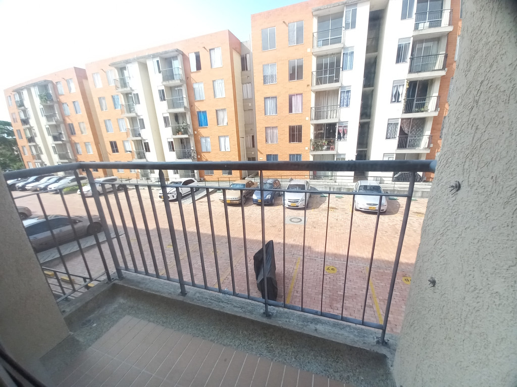 Apartamento En Arriendo - C.r Arboleda Del Campestre Totumo Piso 2 Sin Ascen, Ibagué