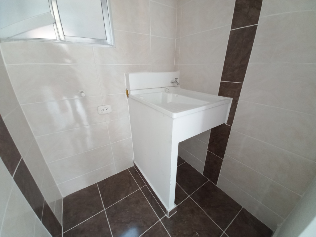 Apartamento En Arriendo - C. R Arboleda Campestre Mandarino Piso 2, Ibagué