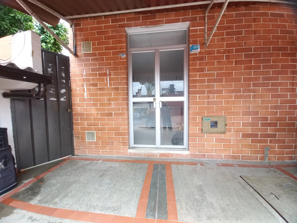 Local En Venta - Conjunto Villa Cristales, Ibagué