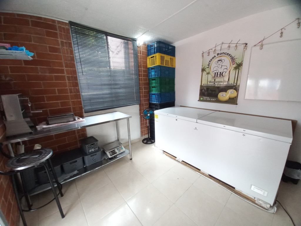 Local En Venta - Conjunto Villa Cristales, Ibagué
