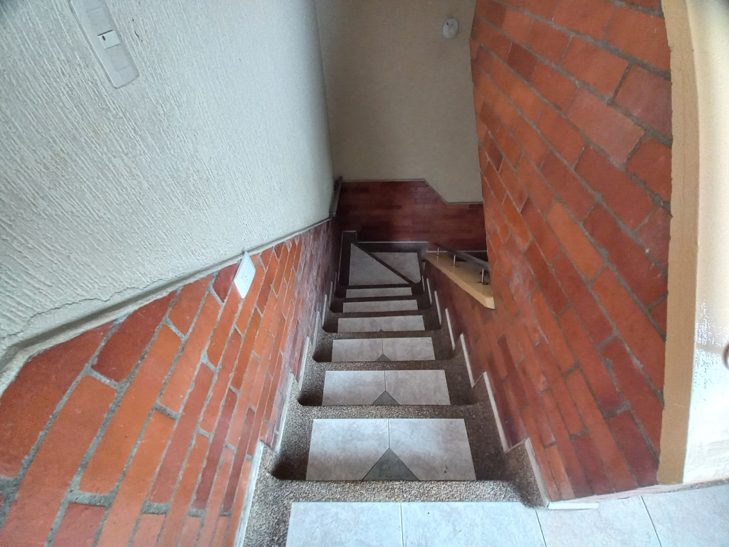 Edificio En Venta - Barrio La Estacion-Centro, Ibagué