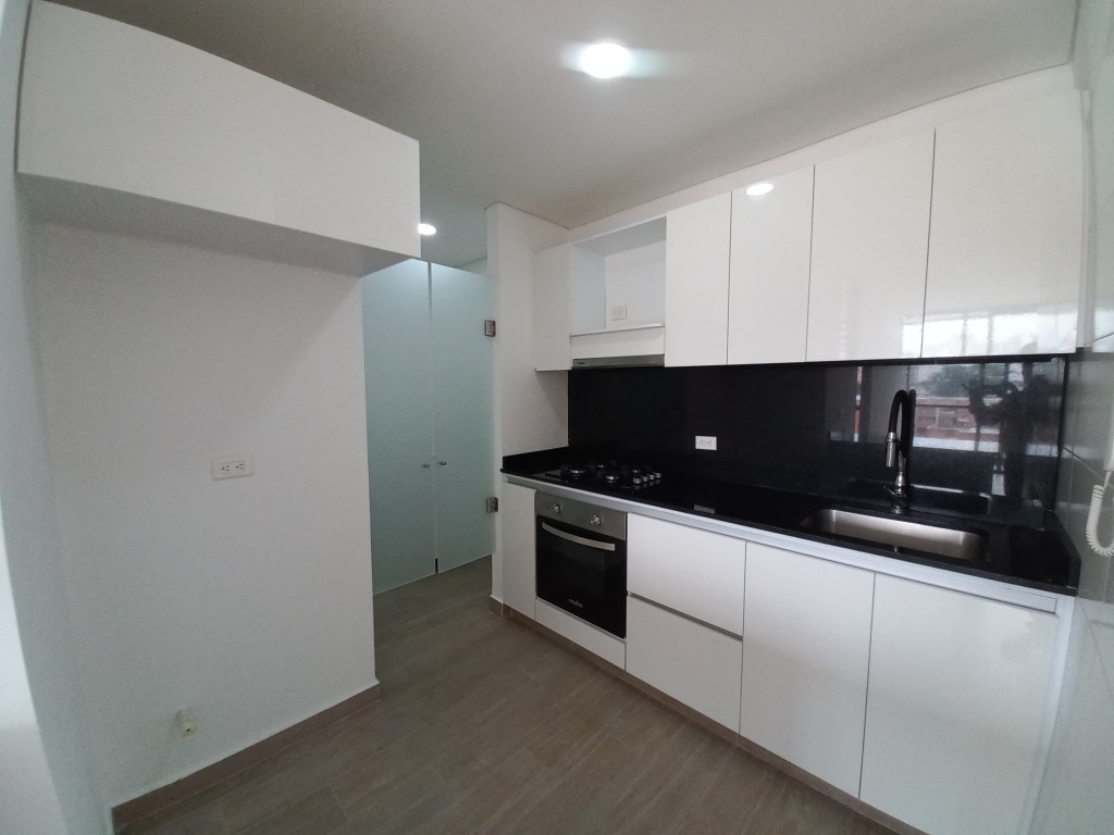 Apartamento En Arriendo - Edificio Torres De Barlovento Piso 6, Ibagué