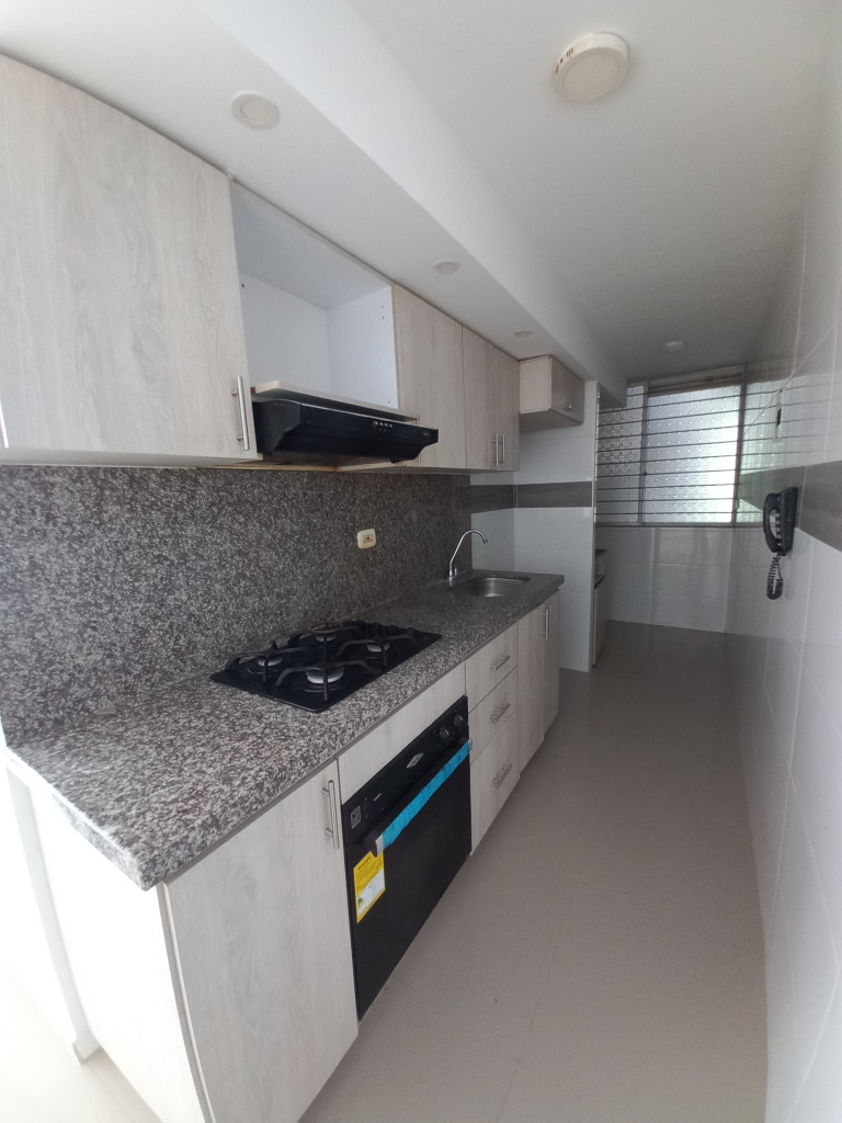 Apartamento En Arriendo - Conjunto Residencial Alminar Samoa Piso 4, Ibagué