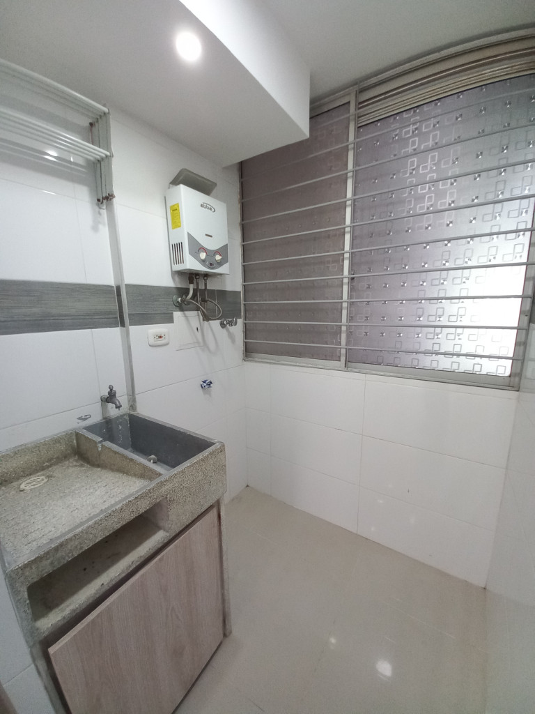 Apartamento En Arriendo - Conjunto Residencial Alminar Samoa Piso 4, Ibagué