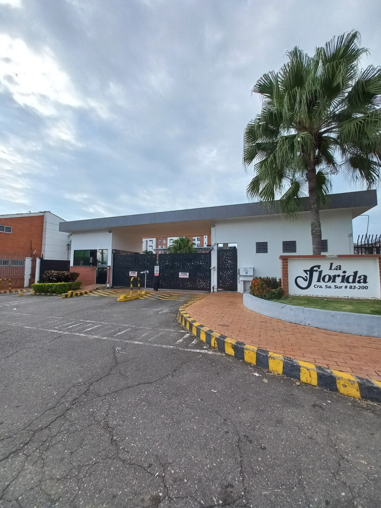 Casa En Venta - Conjunto Florida 1, Ibagué