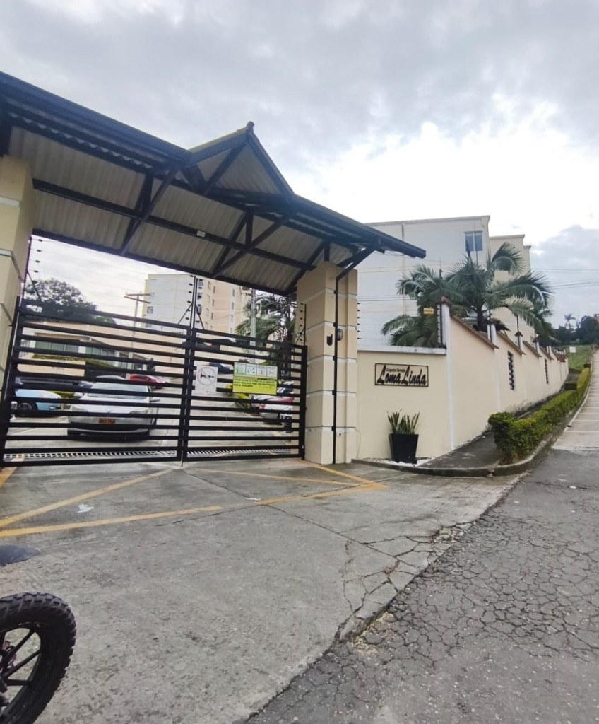 Apartamento En Venta - Conjunto Cerrado Lomalinda Piso 4 Sin Ascensor, Fusagasugá