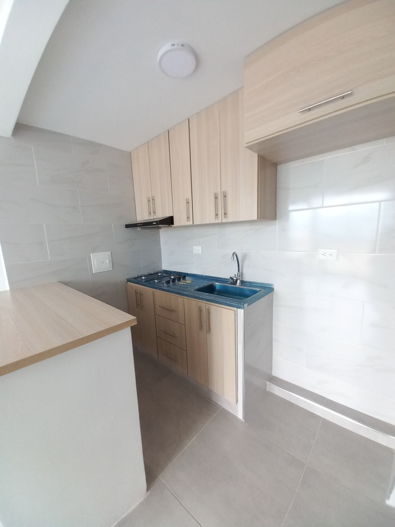 Apartamento En Arriendo - C. R  Valle Lindo Piso 11, Ibagué