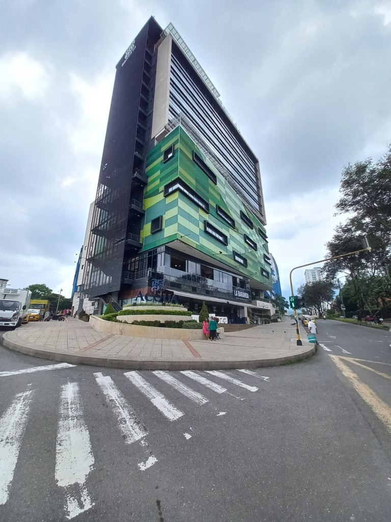 Local En Arriendo - Centro Empresarial - Wordl Trade Center Piso 3, Ibagué
