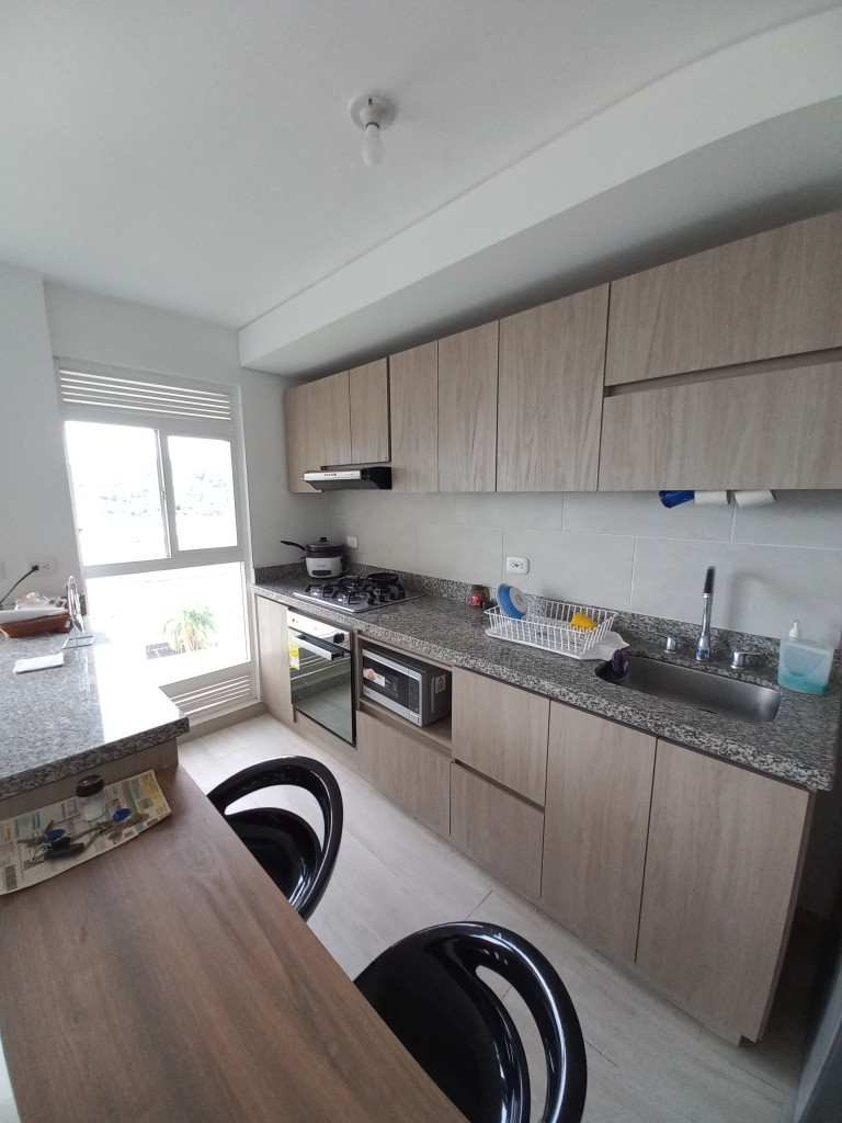 Apartamento En Venta - C.r Bosque Reservado  Piso 15, Ibagué