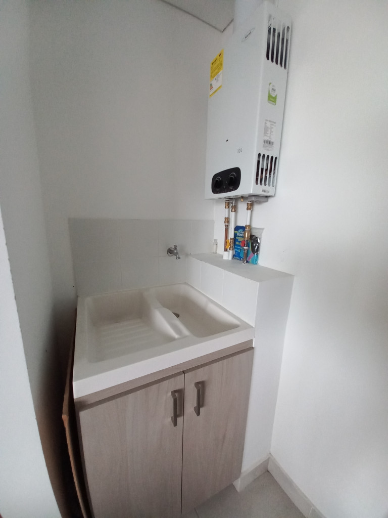 Apartamento En Venta - C.r Bosque Reservado  Piso 15, Ibagué