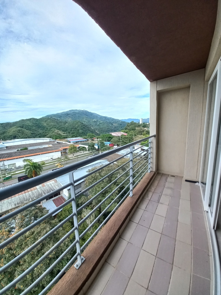 Apartamento En Venta - C.r Bosque Reservado  Piso 15, Ibagué