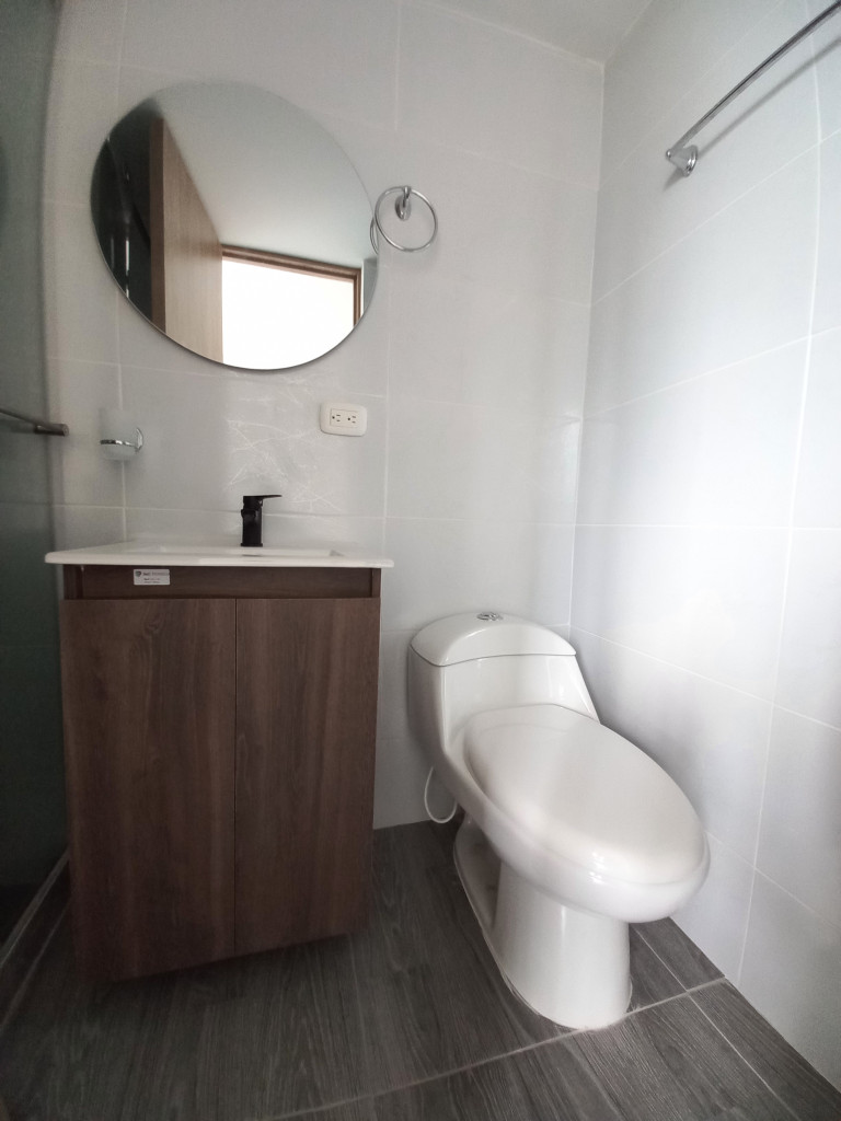 Apartamento En Arriendo - C.r Fontana Campestre Piso 9, Ibagué