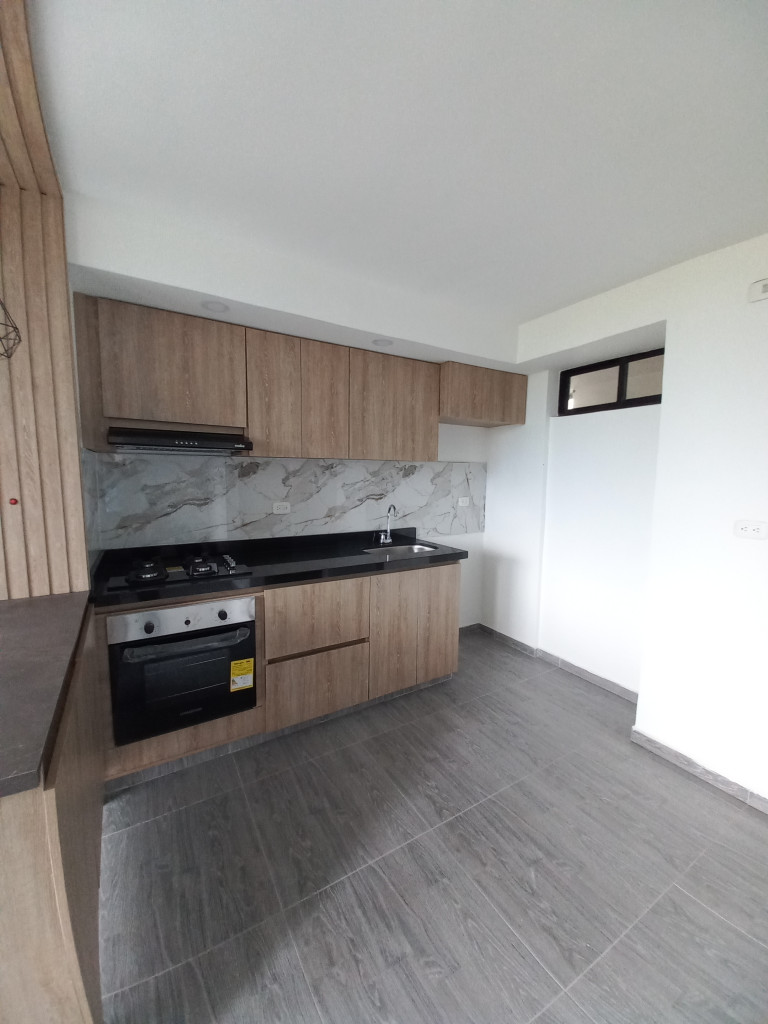 Apartamento En Arriendo - C.r Fontana Campestre Piso 9, Ibagué