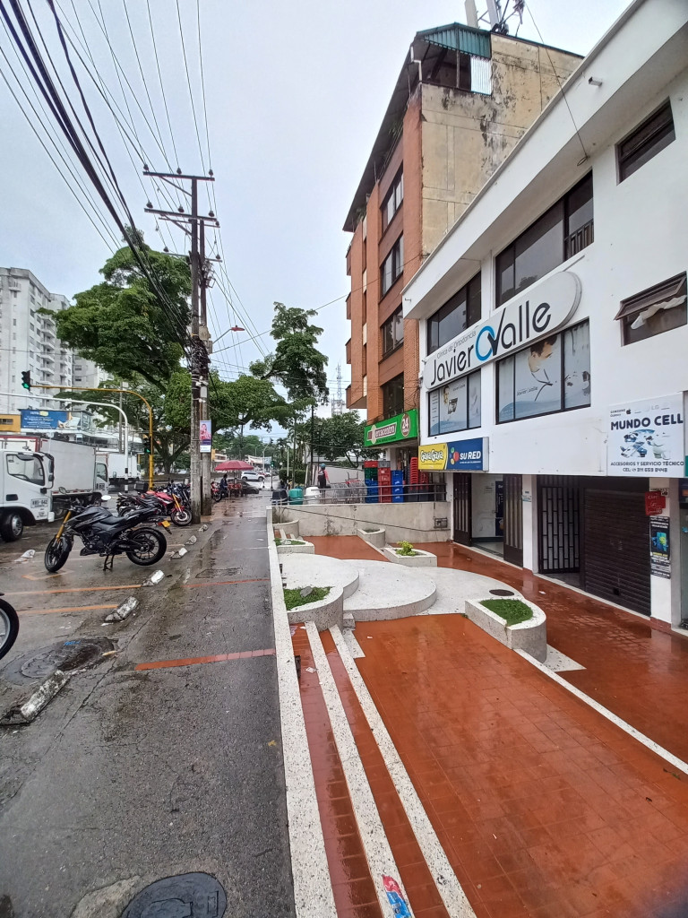 Local En Arriendo - Cadiz, Ibagué