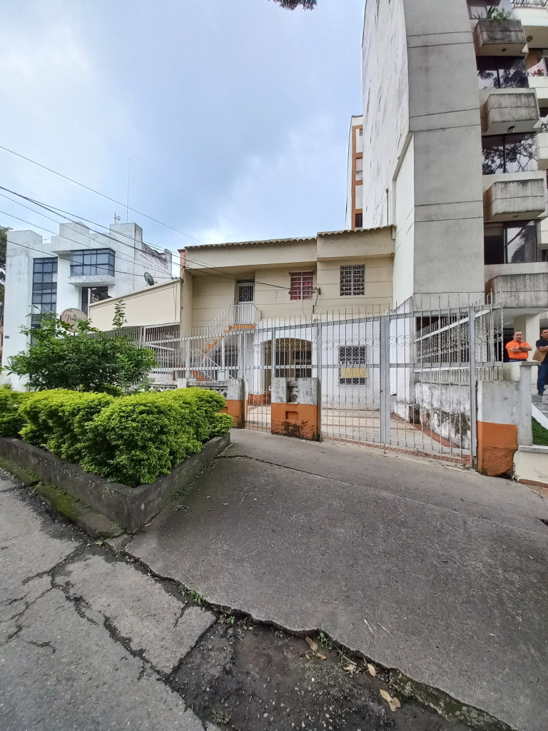 Casa En Venta - Belen, Ibagué