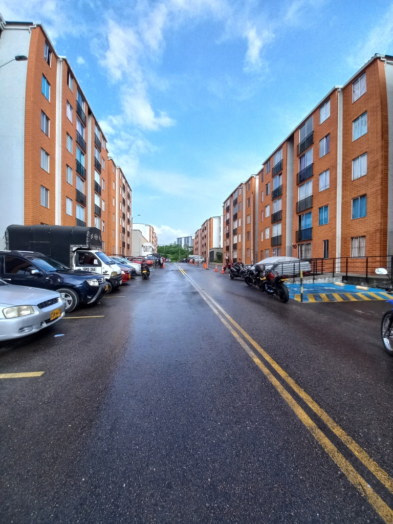 Apartamento En Arriendo - Arboleda Campestre Yarumo Piso 7 Sin Ascensor, Ibagué