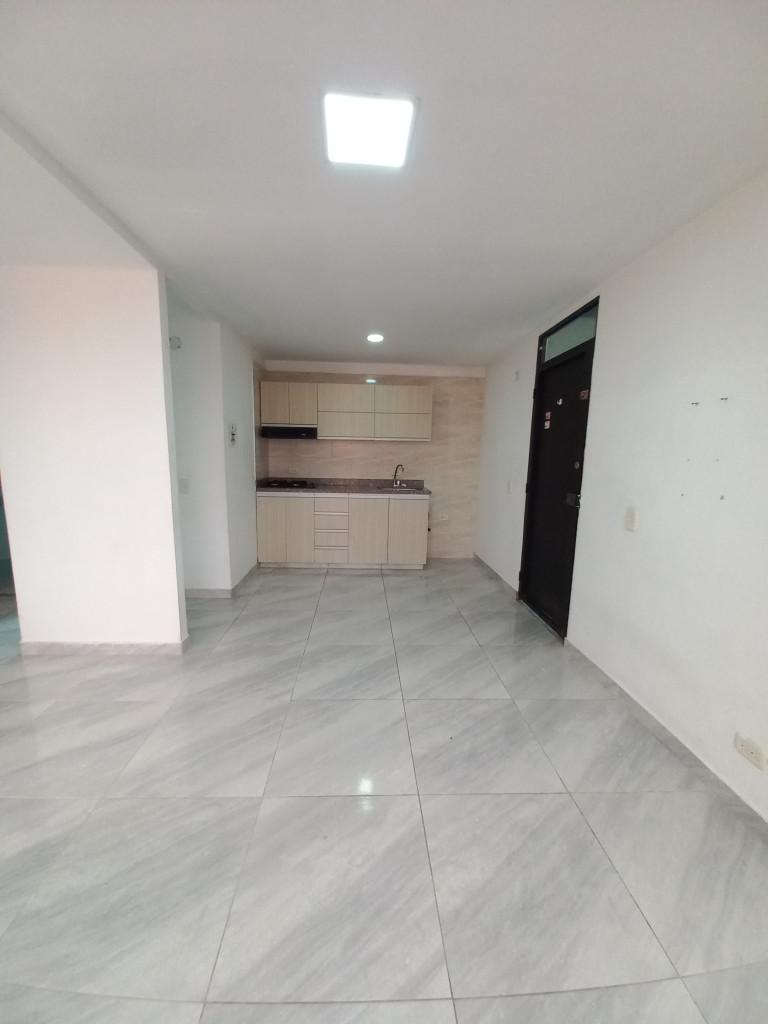 Apartamento En Arriendo - Arboleda Campestre Yarumo Piso 7 Sin Ascensor, Ibagué