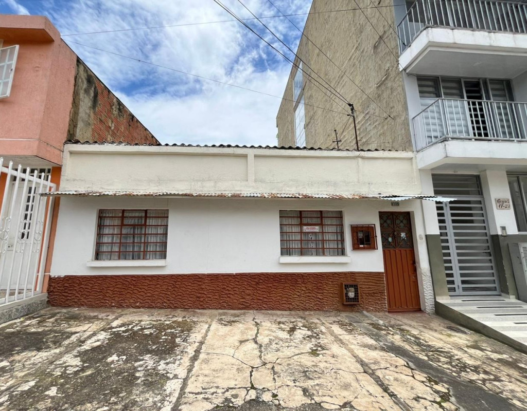 Casa En Venta - Urbanizacion Balmoral, Fusagasugá