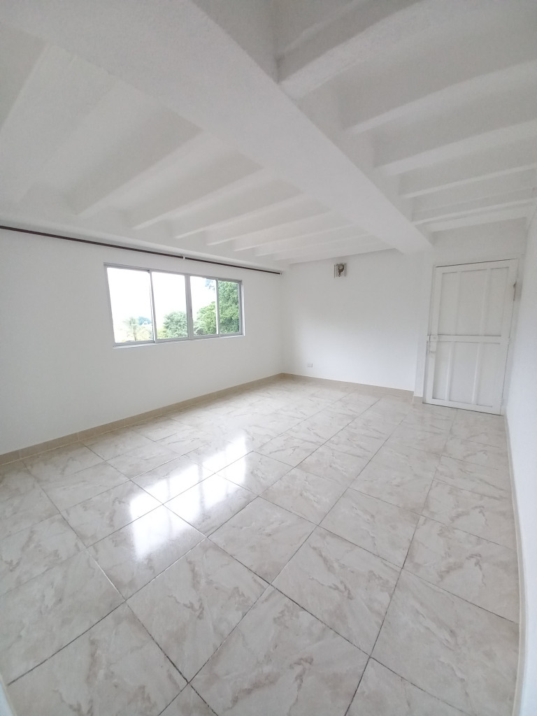 Apartamento En Arriendo - C.r Caracoli Piso 3 Sin Ascensor, Ibagué