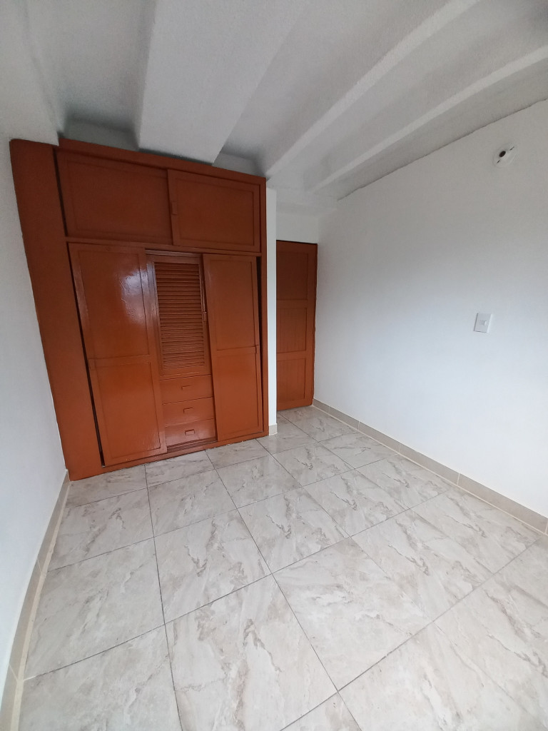 Apartamento En Arriendo - C.r Caracoli Piso 3 Sin Ascensor, Ibagué
