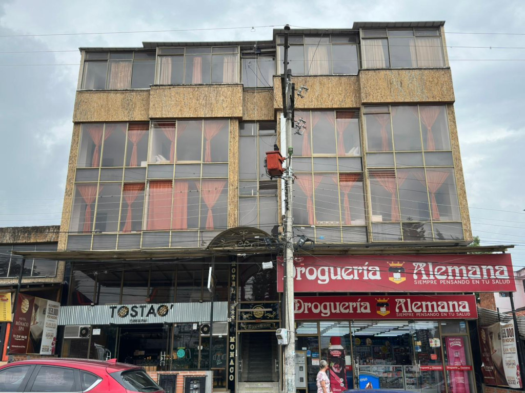 Edificio En Venta - Edificio Comercial Con Renta, Fusagasugá