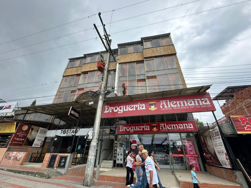 Edificio En Venta - Edificio Comercial Con Renta, Fusagasugá