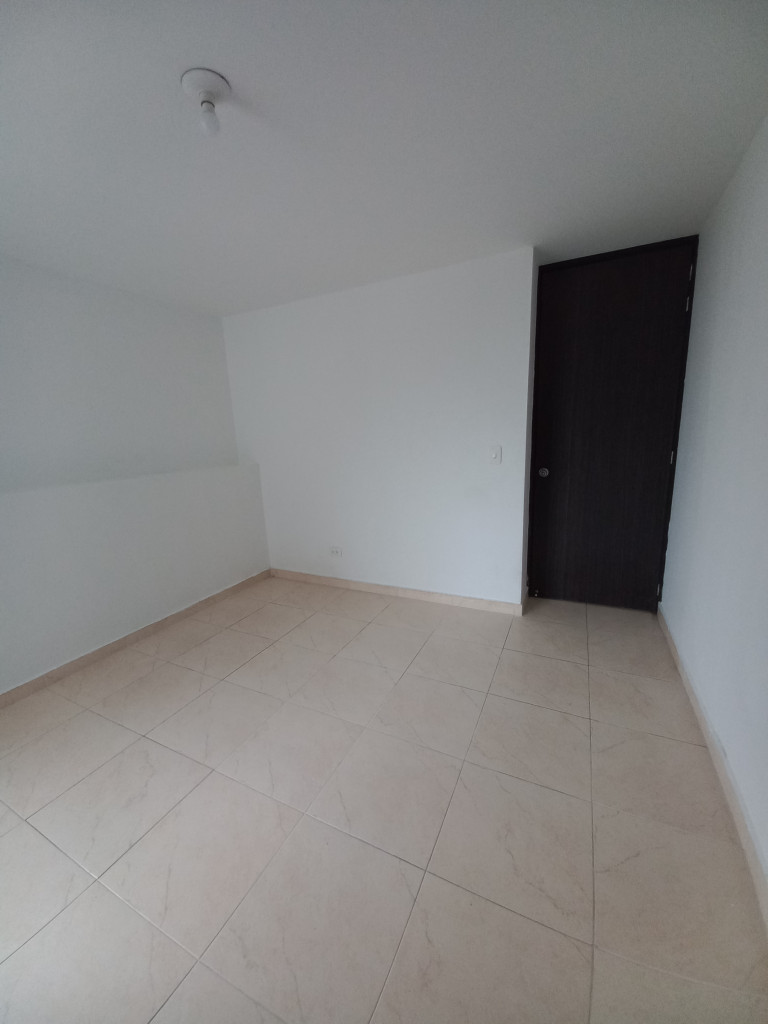 Apartamento En Arriendo - Palo Alto De La Pola Piso 3, Ibagué