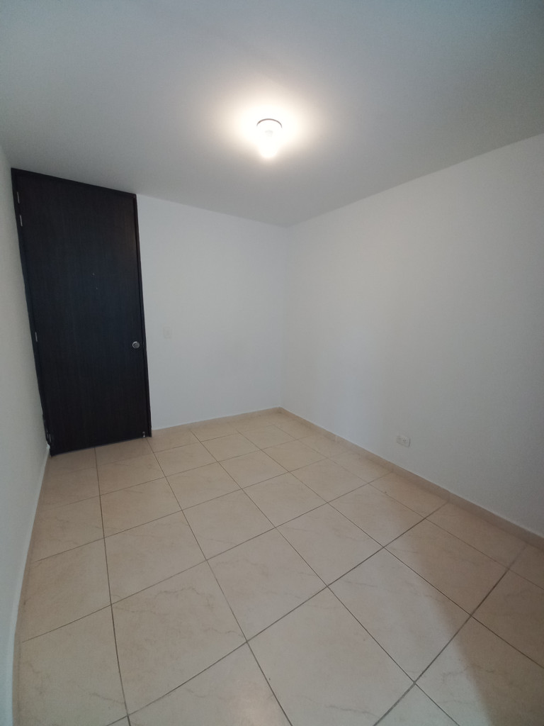 Apartamento En Arriendo - Palo Alto De La Pola Piso 3, Ibagué