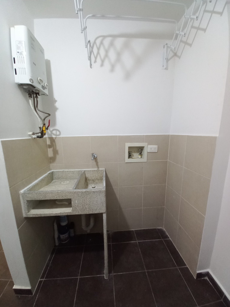 Apartamento En Arriendo - Palo Alto De La Pola Piso 3, Ibagué