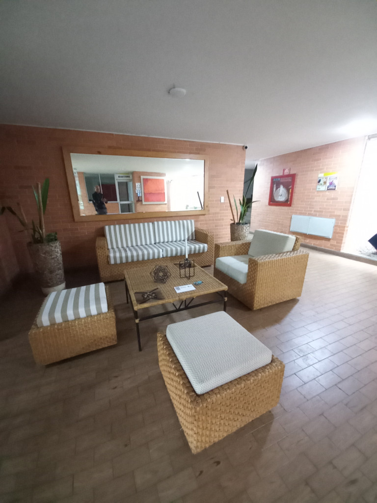 Apartamento En Arriendo - Palo Alto De La Pola Piso 3, Ibagué