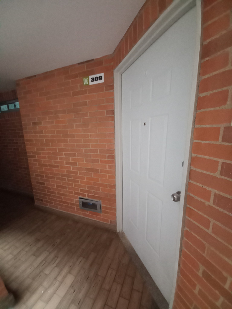 Apartamento En Arriendo - Palo Alto De La Pola Piso 3, Ibagué