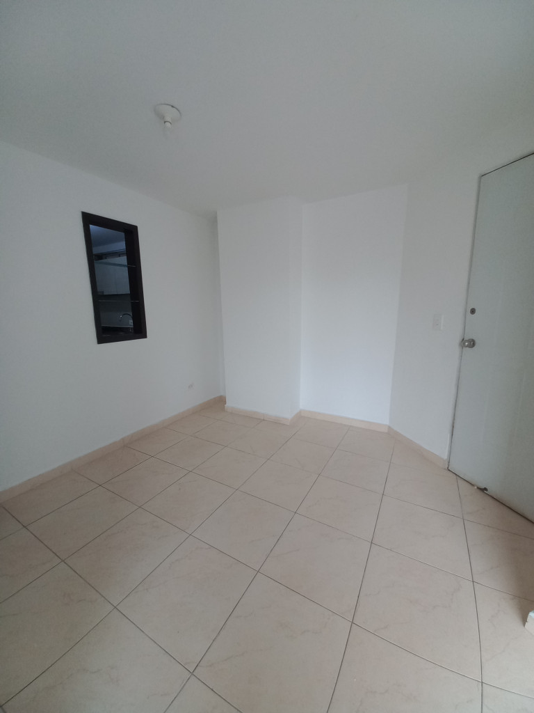 Apartamento En Arriendo - Palo Alto De La Pola Piso 3, Ibagué