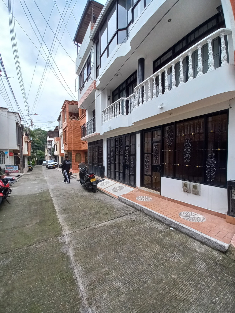 Apartamento En Arriendo - Hacienda Piedra Pintada Piso 1, Ibagué