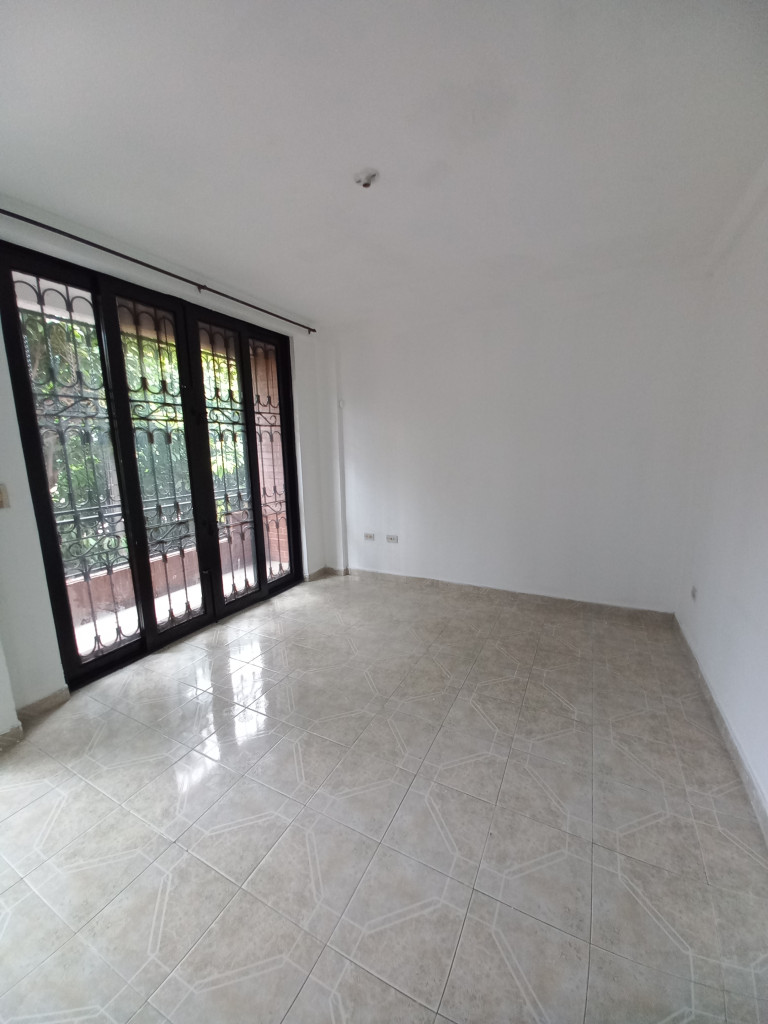 Casa En Venta - Santa Coloma Salado, Ibagué