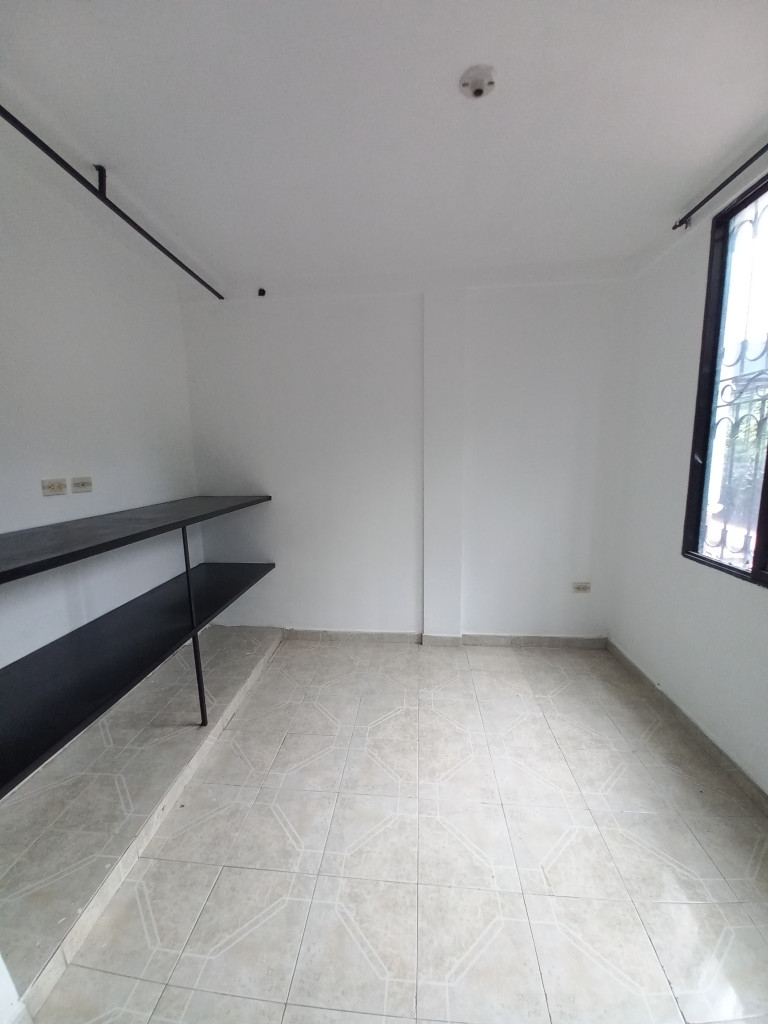 Casa En Venta - Santa Coloma Salado, Ibagué