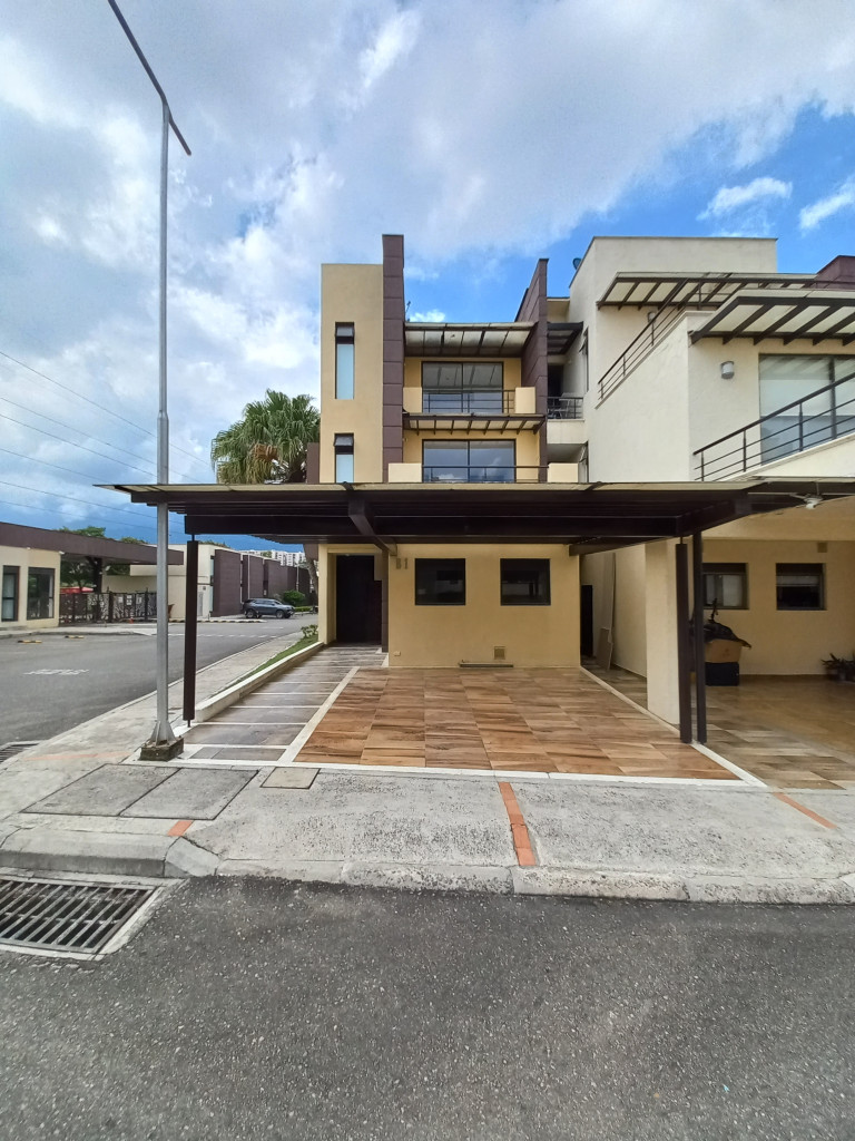 Casa En Venta - Palos Verdes, Ibagué