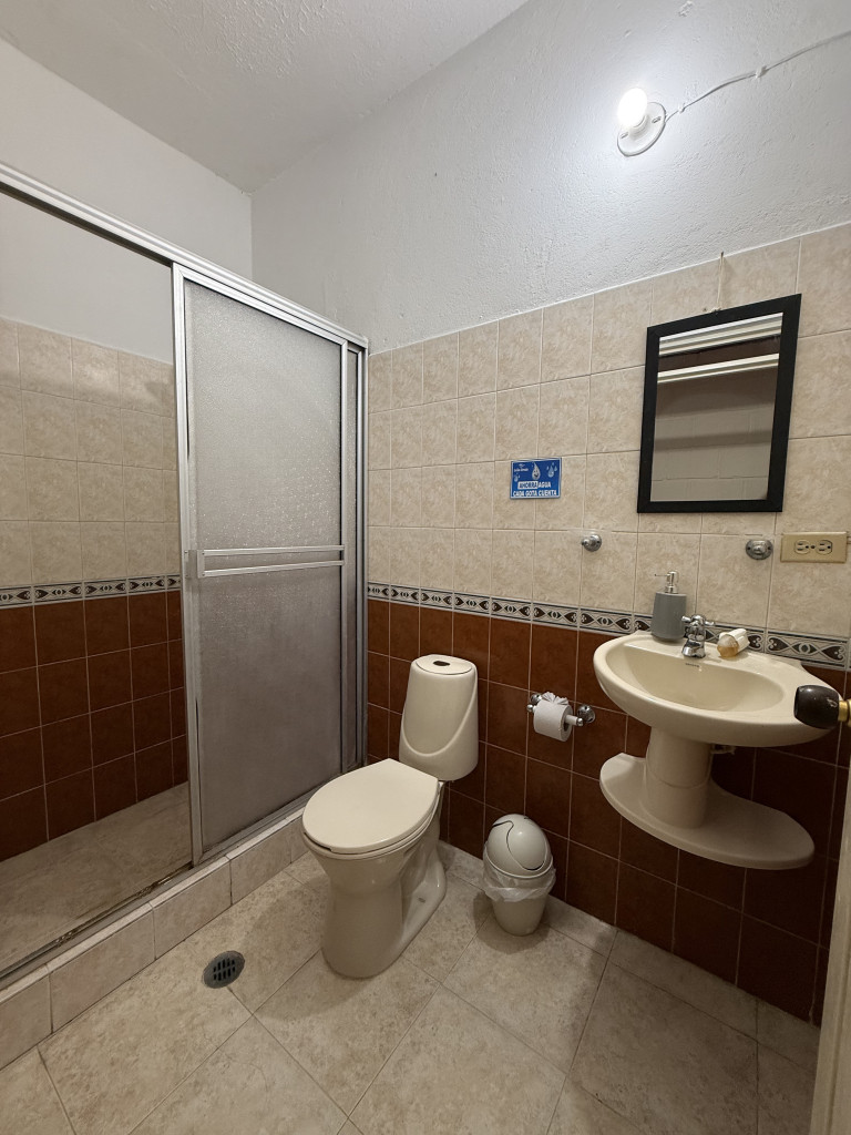 Hotel En Venta - Hotel Leño Verde, El Espinal