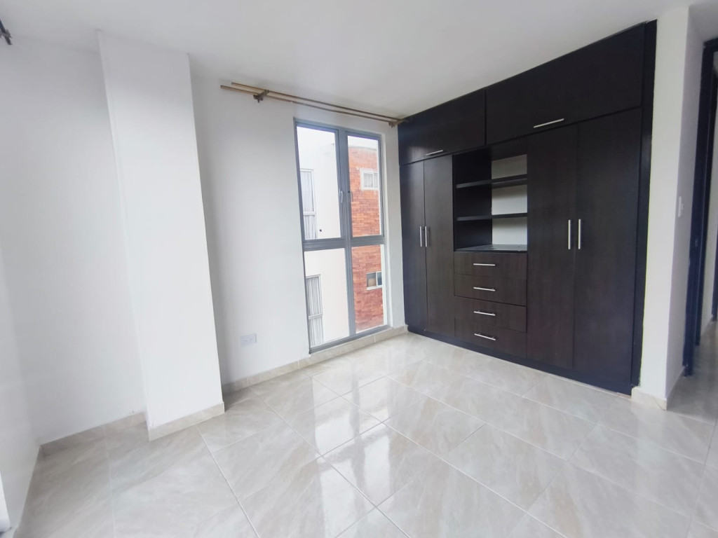 Apartamento En Venta - Conjunto Cerrado Urb Los Rosales Etapa Ii, Fusagasugá