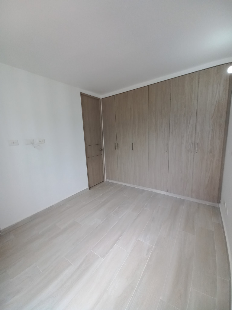 Apartamento En Arriendo - C.r Bosque Reservado  Piso 15, Ibagué