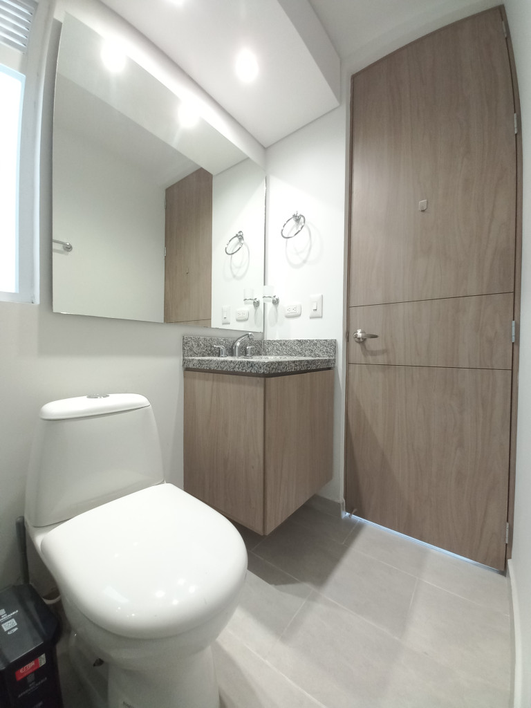 Apartamento En Arriendo - C.r Bosque Reservado  Piso 15, Ibagué