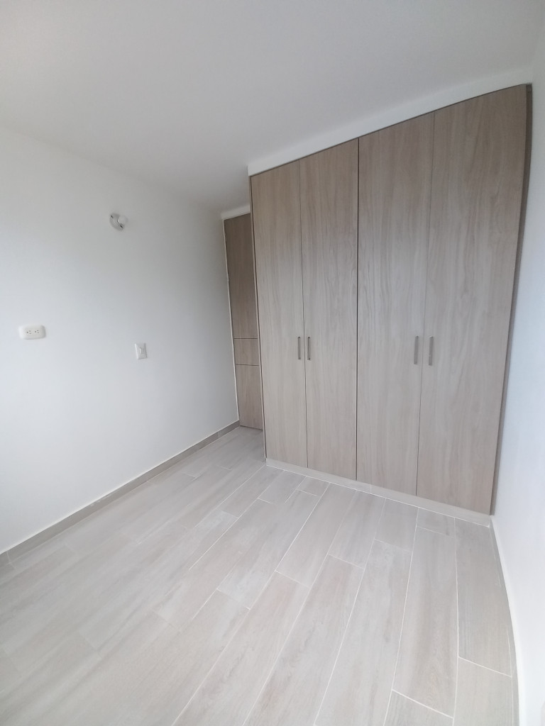 Apartamento En Arriendo - C.r Bosque Reservado  Piso 15, Ibagué