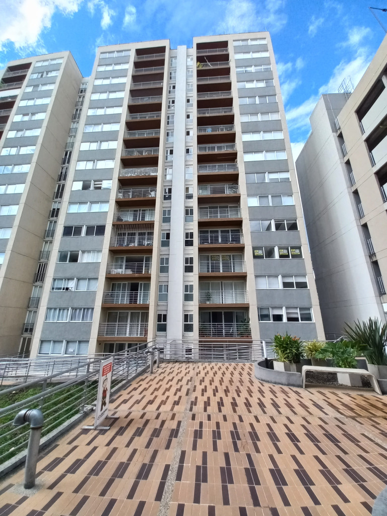 Apartamento En Arriendo - C.r Bosque Reservado  Piso 15, Ibagué