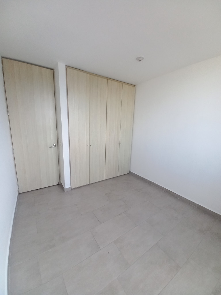 Apartamento En Venta - Montes De Gran Reserva Piso 8, Ibagué