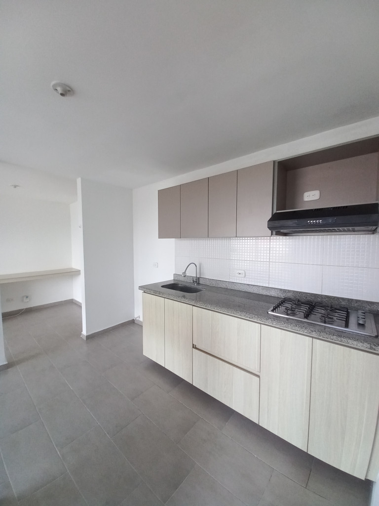 Apartamento En Venta - Montes De Gran Reserva Piso 8, Ibagué