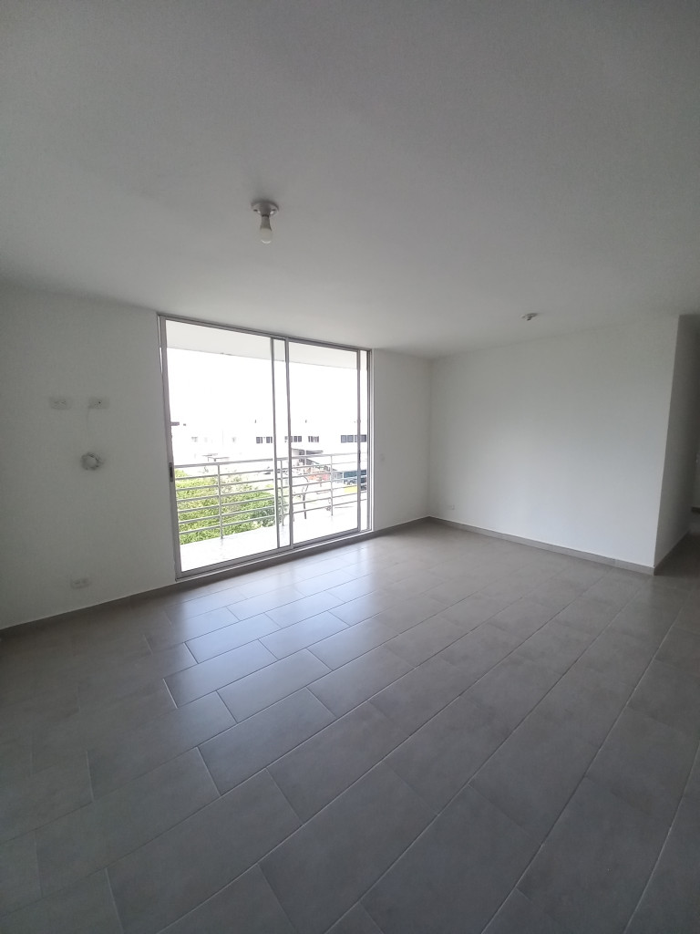Apartamento En Venta - Montes De Gran Reserva Piso 8, Ibagué