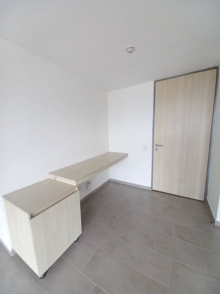 Apartamento En Venta - Montes De Gran Reserva Piso 8, Ibagué