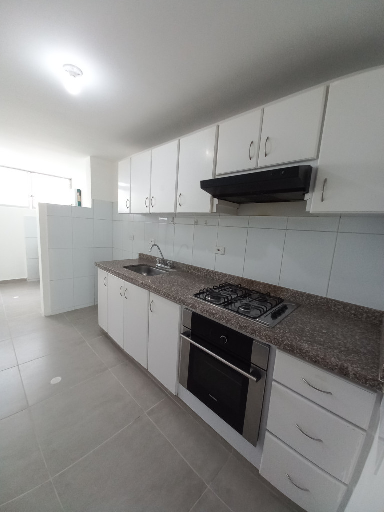 Apartamento En Venta - Edificio Abedules  Piso 3 Sin Ascensor, Ibagué