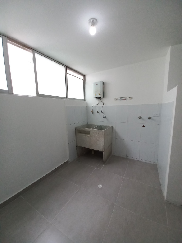 Apartamento En Venta - Edificio Abedules  Piso 3 Sin Ascensor, Ibagué