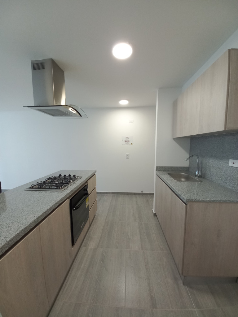 Apartamento En Arriendo - C.r Valle Verde Del Campestre Piso 2, Ibagué