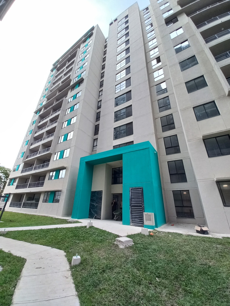 Apartamento En Arriendo - C.r Valle Verde Del Campestre Piso 2, Ibagué